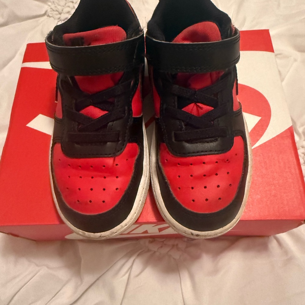 Toddler Boys Nike Dunk Low Kids Red and Black Sneakers